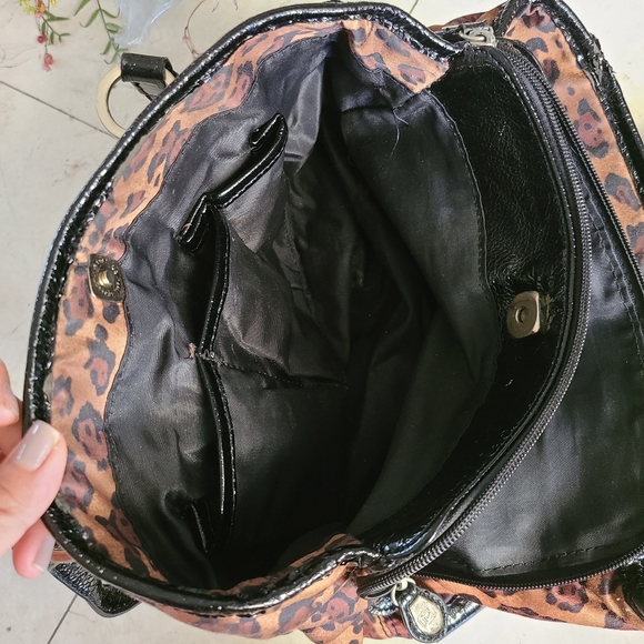 Liz Clairborne leopard print purse - Picture 11 of 16